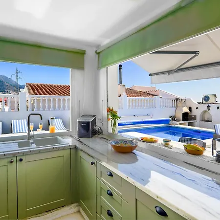 Villa R1385 Emma Nerja